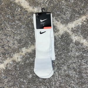 Nike Soccer Socks (Size Men's 6-8, Women's 6-10)